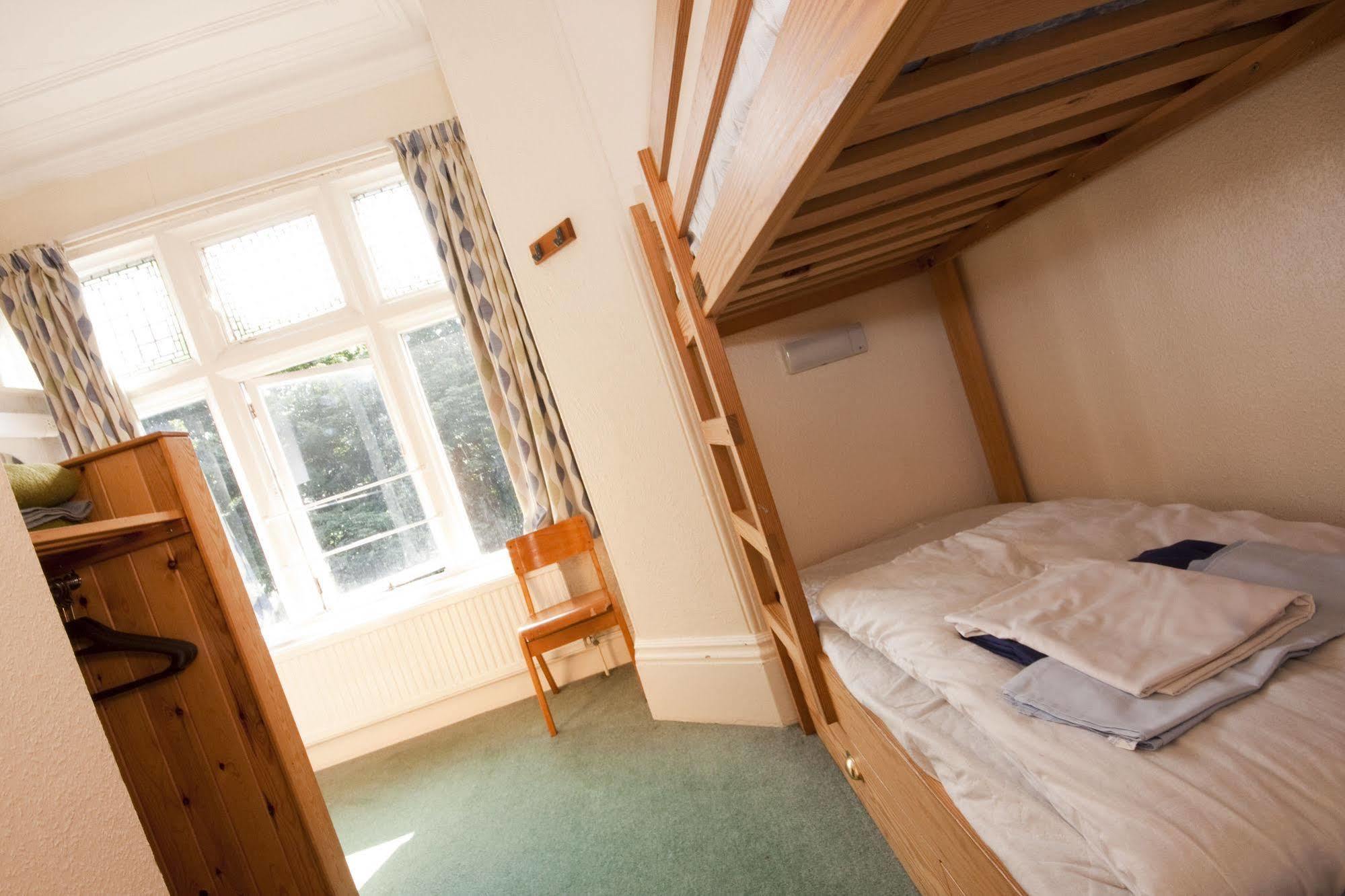 วายเอชเอ เอยัม Hostel อีม ภายนอก รูปภาพ